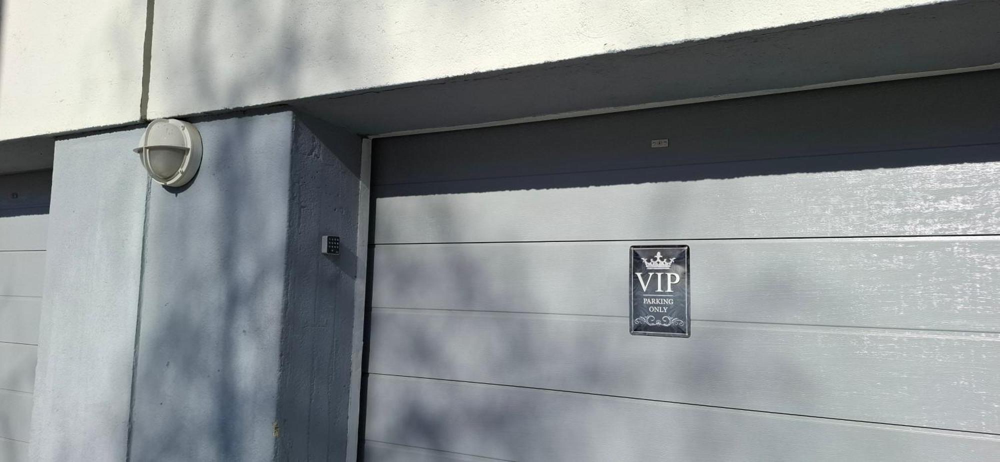 City Apartment Snellmaninkatu 22 B, Ilmainen Kadunvarsipysaekoeinti Kuopio Exterior foto
